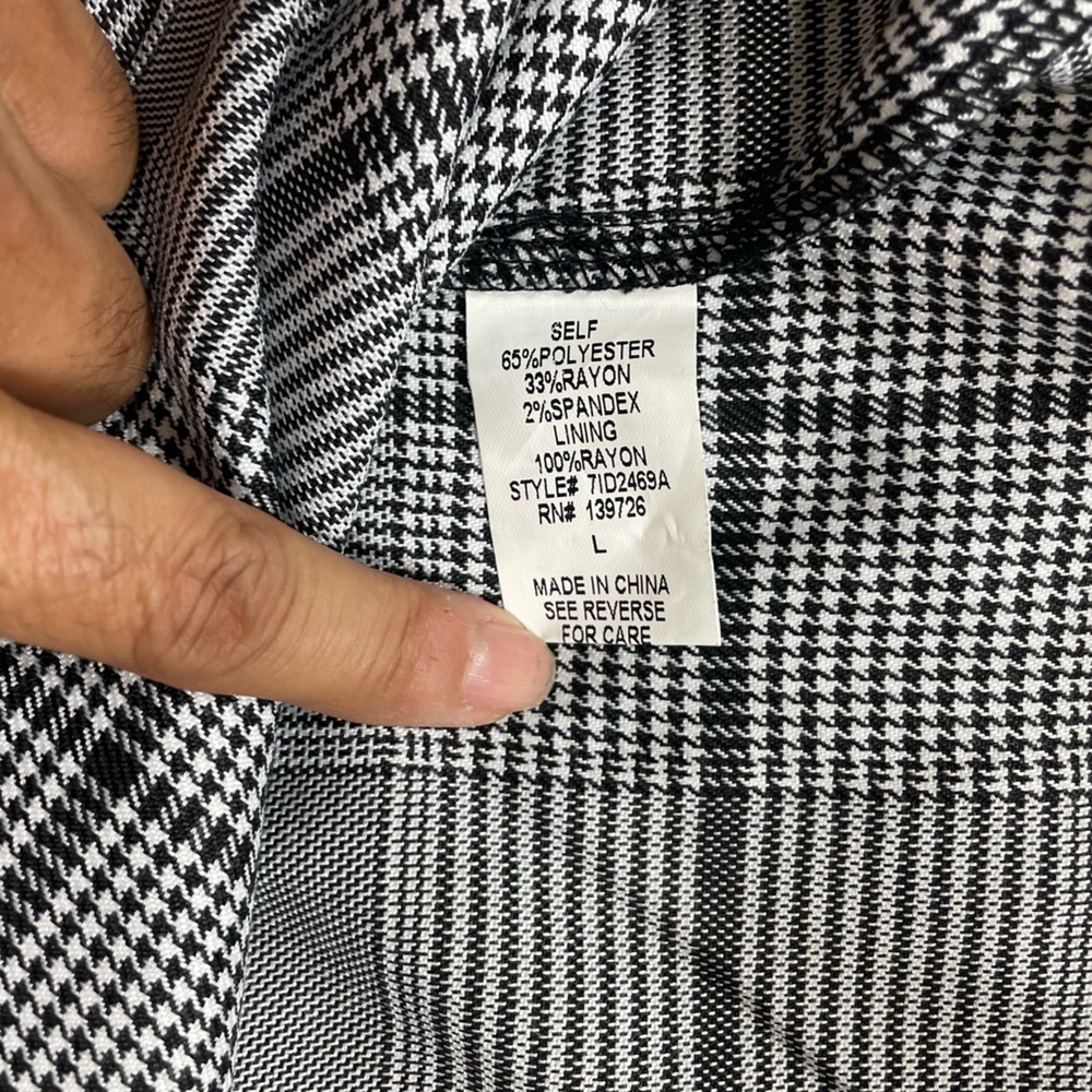 Honey Punch Off the Shoulders Houndstooth Mini Dress with Back Lace-Up NWT - Picture 10 of 11